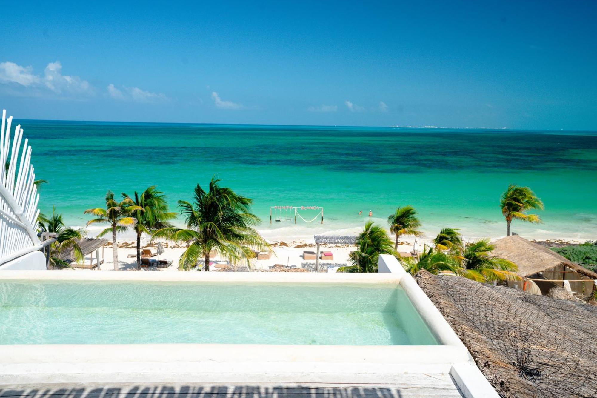 Punta Blanca House Hotel Cancun